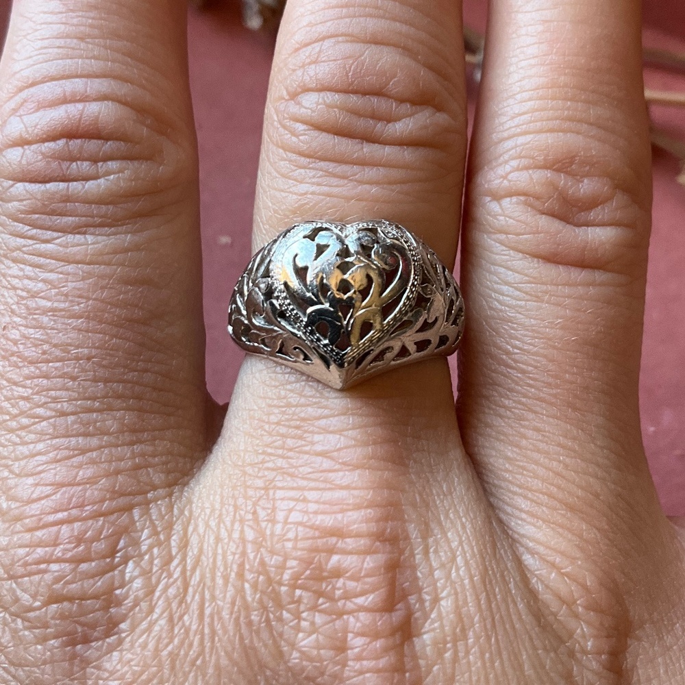 Thai Filagree Sterling Heart Ring - Picture 1 of 7